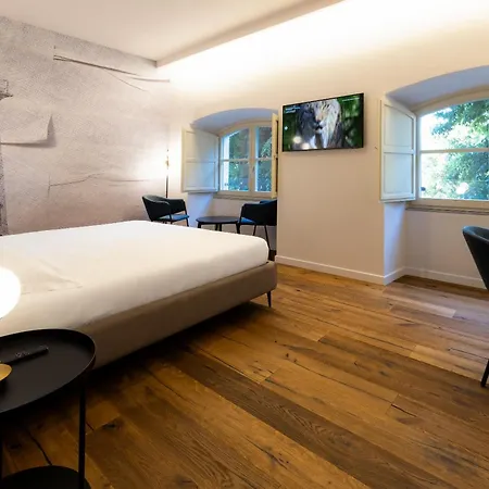 Kt Exclusive Hotel 3*